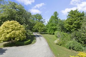 Photo 27- click for photo gallery